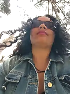 Snapshot of Yaya_watson chatting on July 6, 7:38 pm Yaya watson online show from July 6, 7:38 pm