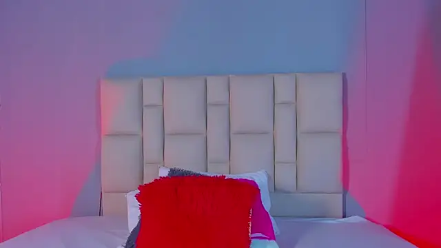 Zafiro  Brown online show from January 16, 11:58 am