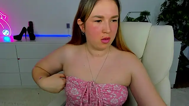 Sofii darling online show from March 4, 5:41 pm