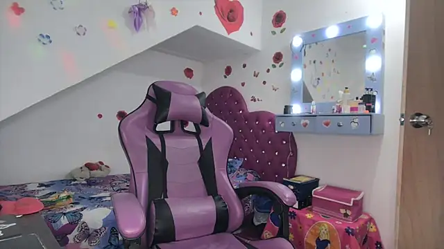 soffy rosses online show from October 21, 2:01 am