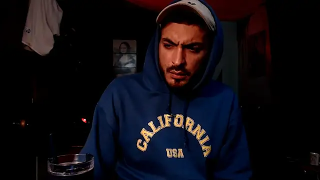 malek xarx  online show from October 14, 12:33 am