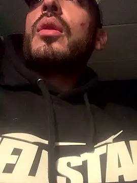 malek xarx  online show from January 17, 4:28 am