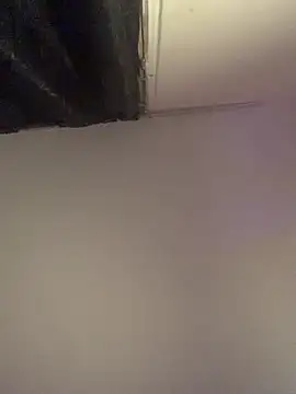 malek xarx  online show from February 25, 1:48 am