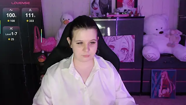 AmyVibess online show from February 21, 8:10 pm