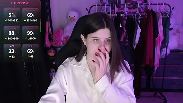 AmyVibess online show from June 27, 6:02 pm