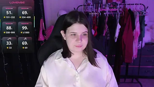 AmyVibess online show from July 9, 7:29 pm