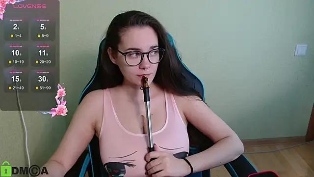 Snapshot of JudyMarbles chatting on November 14, 7:18 am JudyMarbles online show from November 14, 7:18 am