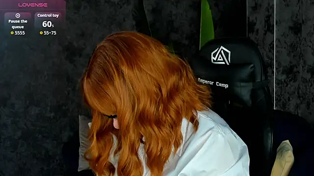 Michelle Wilsson online show from October 15, 8:03 am