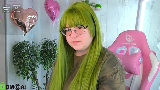 Michelle Wilsson online show from February 22, 7:40 am