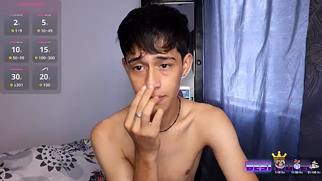 Danny cute 05 online show from October 6, 2:03 pm