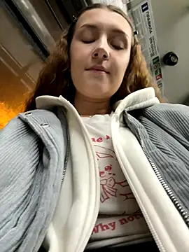 katexxxx online show from November 7, 4:51 pm