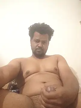 desiboyarya online show from December 4, 3:27 am