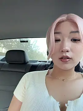 winter11 online show from November 22, 2:10 am