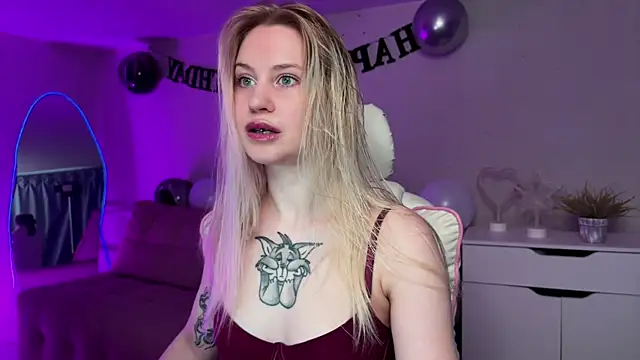 Snapshot of Sofia_Kenwood chatting on June 10, 3:07 am Sofia Kenwood online show from June 10, 3:07 am