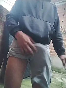 ashtoncooperr online show from March 4, 11:38 am