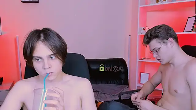 Snapshot of karl_mans chatting on November 12, 2:50 pm karl mans online show from November 12, 2:50 pm