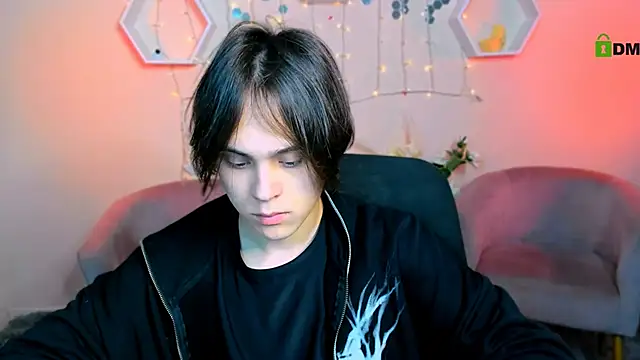 Snapshot of karl_mans chatting on November 15, 9:50 am karl mans online show from November 15, 9:50 am