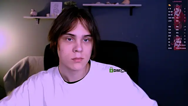 Snapshot of karl_mans chatting on November 16, 9:48 am karl mans online show from November 16, 9:48 am