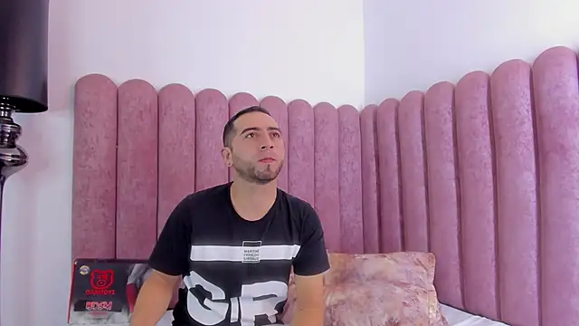 Lushian  online show from November 12, 2:39 pm