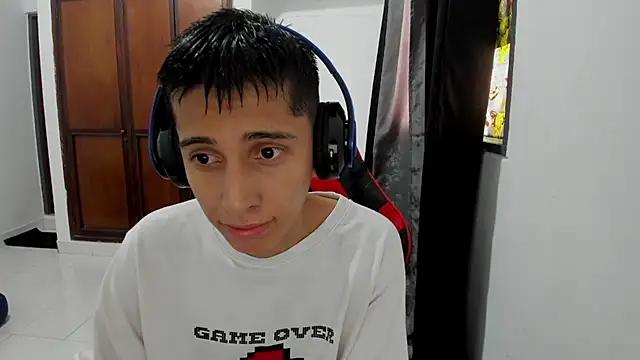 gomitaboy 1 online show from October 19, 7:03 pm