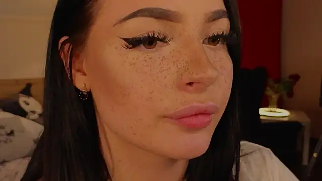 honey     bunny online show from April 2, 10:24 am