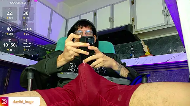 david huge online show from March 3, 7:36 am