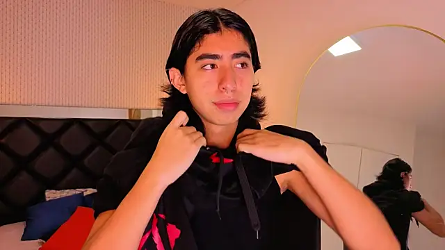 ryo light online show from October 16, 8:10 pm