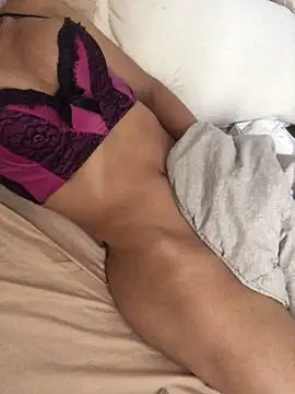 MusaAyla online show from November 25, 12:05 pm