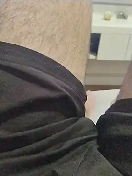 LeoMaduroSP online show from October 15, 11:05 pm