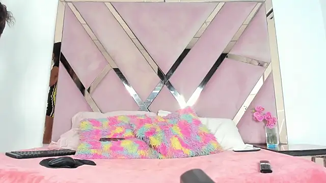 Snapshot of Akiraht chatting on November 11, 8:42 pm Akiraht online show from November 11, 8:42 pm