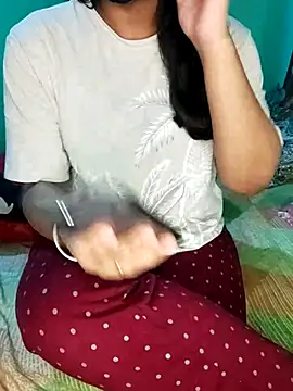 Snapshot of Arshii chatting on September 13, 7:13 pm Arshii online show from September 13, 7:13 pm