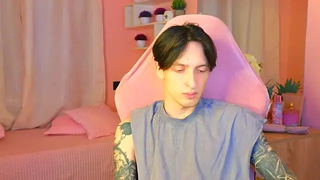 Martin Jin online show from October 19, 1:12 pm