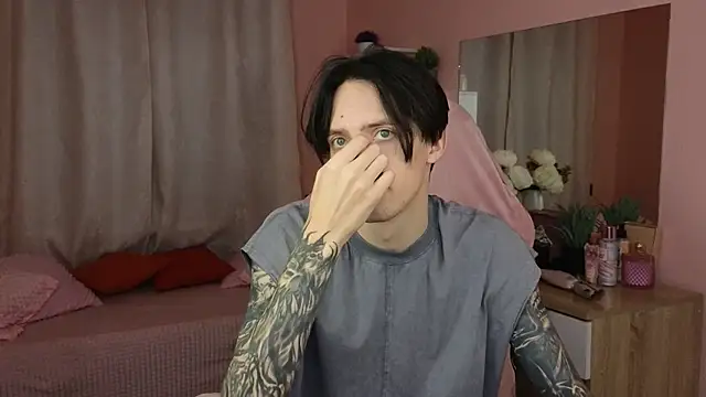 Martin Jin online show from November 11, 12:05 pm