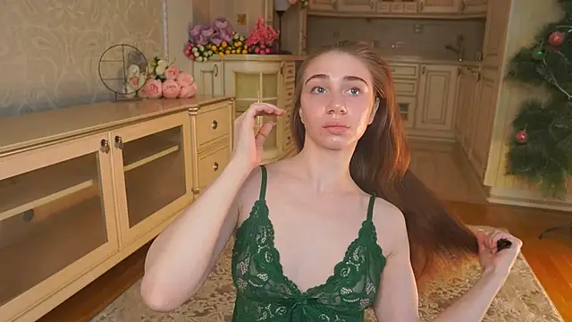 Snapshot of EadlinGillim chatting on January 6, 3:10 am EadlinGillim online show from January 6, 3:10 am