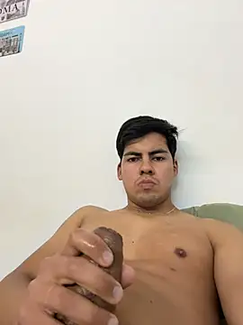 BonnieOctonary online show from April 16, 3:46 pm