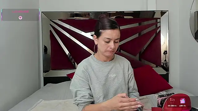 Snapshot of valerieMattson chatting on October 11, 4:05 pm valerieMattson online show from October 11, 4:05 pm