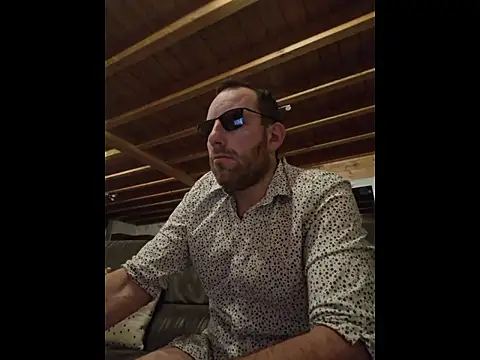 BrunJulienMetis online show from January 9, 9:16 pm