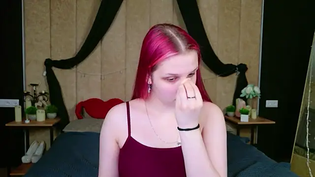 Wilda Foster online show from November 16, 5:46 am