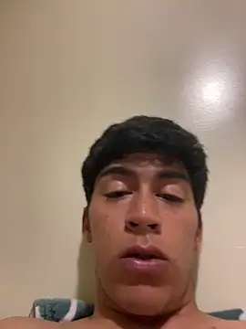 BadboyXXXMZ online show from April 5, 4:09 am