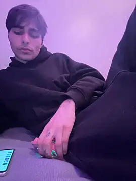 Snapshot of FireSoftx chatting on December 2, 2:56 pm FireSoftx online show from December 2, 2:56 pm