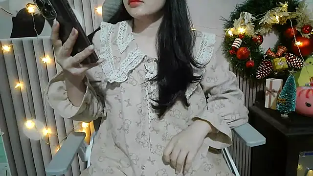 Emachiii online show from December 23, 1:03 am