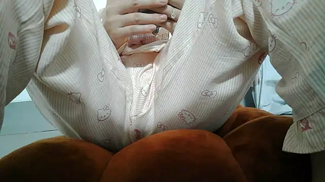 Emachiii online show from March 26, 5:35 am