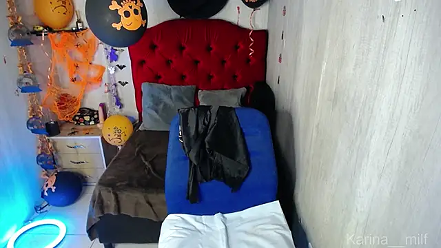 karina  milff online show from October 28, 4:38 am
