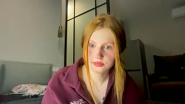 LuxXAngel online show from April 1, 6:05 pm