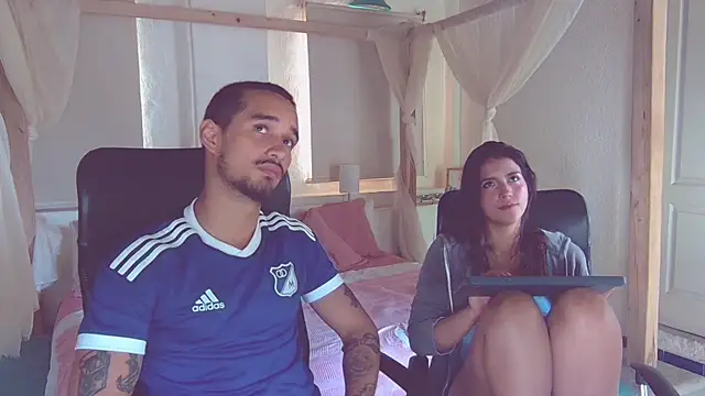 Laila asher online show from November 9, 8:40 pm