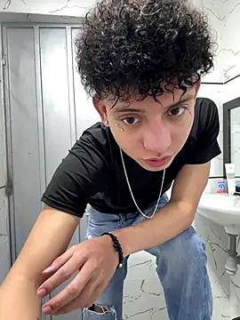 JoseLucian online show from December 21, 8:16 pm