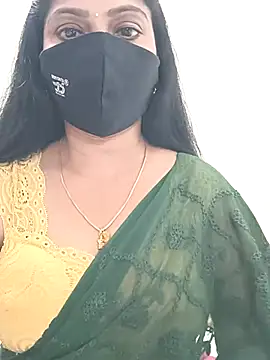 Snapshot of shivani27 chatting on March 31, 4:51 pm shivani27 online show from March 31, 4:51 pm