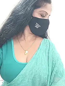 Snapshot of shivani27 chatting on April 15, 8:09 pm shivani27 online show from April 15, 8:09 pm