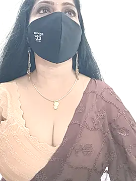 Snapshot of shivani27 chatting on April 19, 6:21 pm shivani27 online show from April 19, 6:21 pm