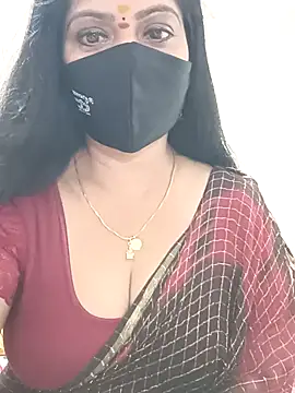 shivani27 online show from June 10, 9:03 pm